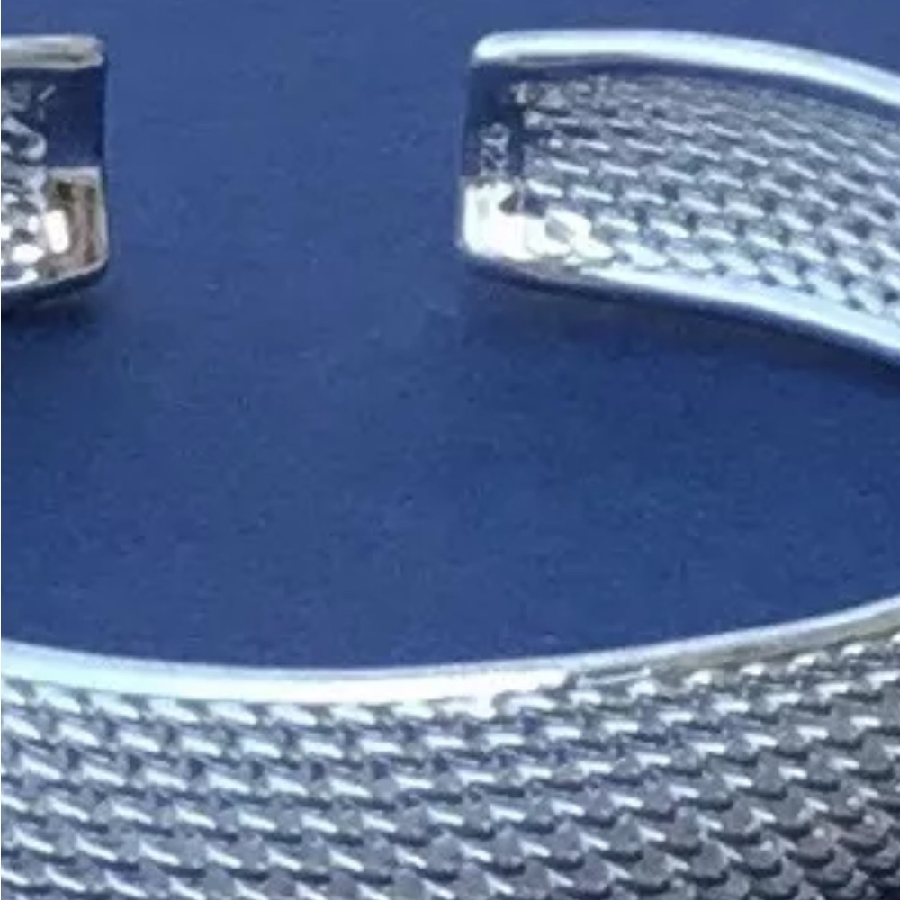 Solid 22.78g Sterling Silver 925 Bangle Bracelet - image 3